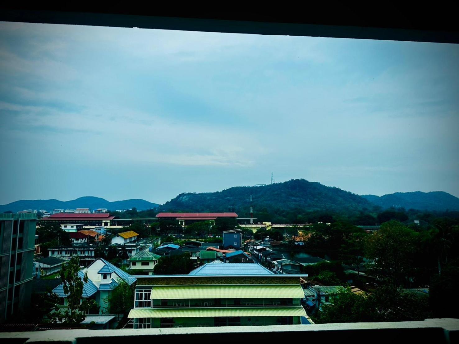 Hua Hin Loft Hotel Buitenkant foto